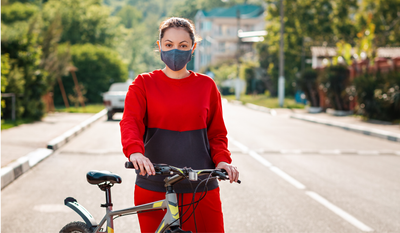 物理的な距離はしばらく続く - 100人以上の専門家が安全な歩行・自転車走行空間の充実を呼びかけ